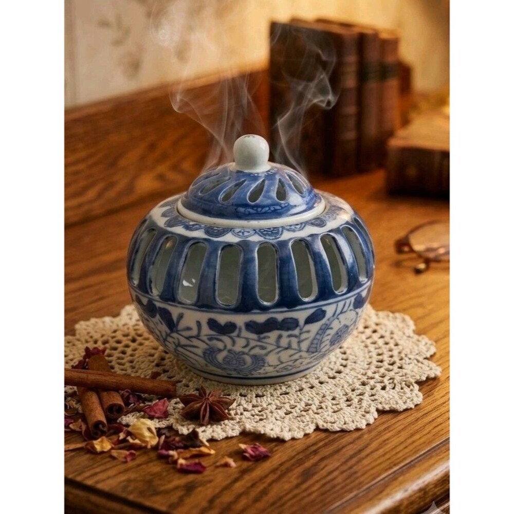 Cadillac Brougham Canton Chinoiserie Porcelain Incense Potpourri Burner VGC